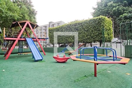 Apartamento para alugar com 60m², 2 quartos e 1 vaga Apartamento para alugar com 60m², 2 quartos e 1 vagaÁrea comum - Playground