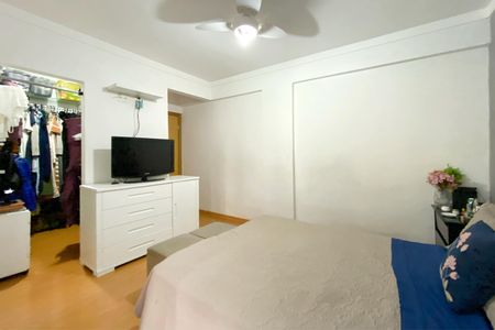 Apartamento à venda com 153m², 3 quartos e 3 vagas Apartamento à venda com 153m², 3 quartos e 3 vagasSuite 1