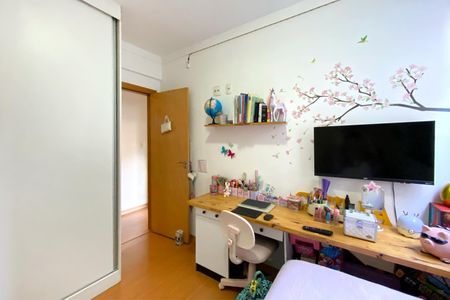 Apartamento à venda com 153m², 3 quartos e 3 vagas Apartamento à venda com 153m², 3 quartos e 3 vagasQuarto 2