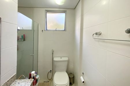 Apartamento à venda com 153m², 3 quartos e 3 vagas Apartamento à venda com 153m², 3 quartos e 3 vagasBanheiro