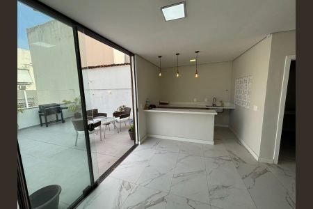 Apartamento para alugar com 240m², 3 quartos e sem vagaÁrea externa