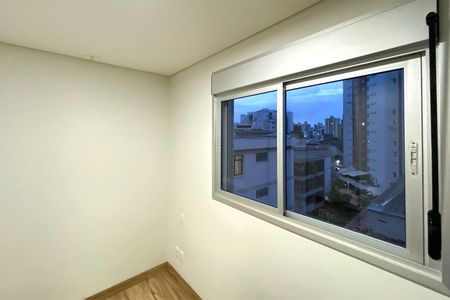 Apartamento para alugar com 137m², 2 quartos e 2 vagasQuarto 2