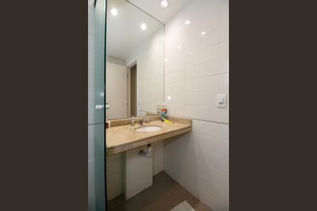 Apartamento à venda com 56m², 2 quartos e 1 vaga Apartamento à venda com 56m², 2 quartos e 1 vagaBanheiro
