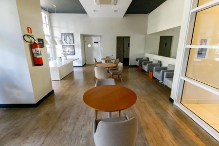 Apartamento para alugar com 35m², 1 quarto e 1 vaga Apartamento para alugar com 35m², 1 quarto e 1 vagaCoworking