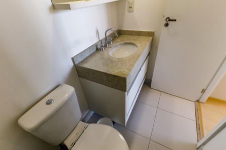 Banheiro da Suíte de apartamento para alugar com 1 quarto, 35m² em Real Parque, São Paulo