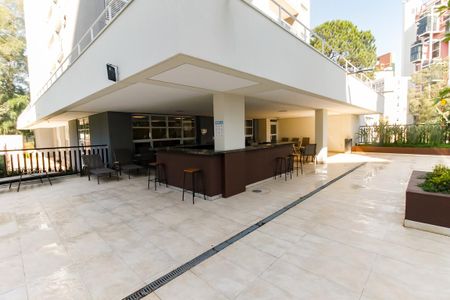 Apartamento para alugar com 35m², 1 quarto e 1 vaga Apartamento para alugar com 35m², 1 quarto e 1 vagaÁrea comum - Piscina