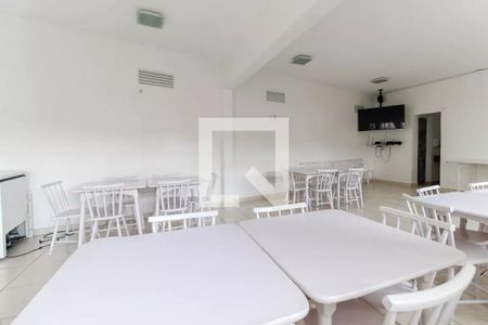 Apartamento para alugar com 45m², 2 quartos e sem vagaÁrea comum - Salão de festas