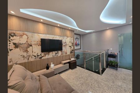 Sala de apartamento à venda com 3 quartos, 160m² em Milionários, Belo Horizonte