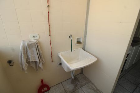 Apartamento à venda com 130m², 3 quartos e 1 vagaÁrea de Serviço