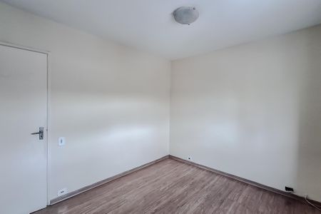 Apartamento à venda com 100m², 3 quartos e 1 vaga Apartamento à venda com 100m², 3 quartos e 1 vagaQuarto 1