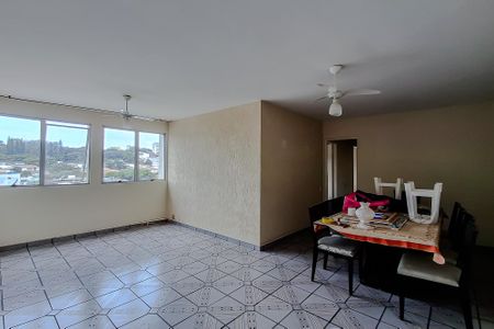 Apartamento à venda com 100m², 3 quartos e 1 vaga Apartamento à venda com 100m², 3 quartos e 1 vagaSala