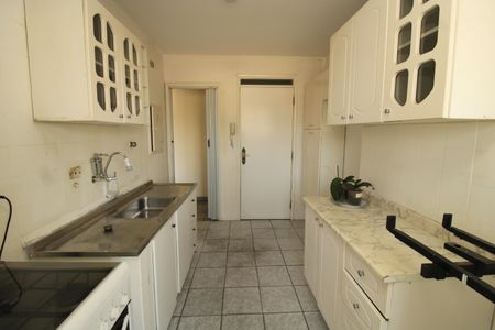 Apartamento à venda com 130m², 3 quartos e 1 vagaCozinha
