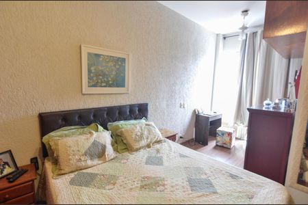 Apartamento à venda com 75m², 3 quartos e 1 vaga Apartamento à venda com 75m², 3 quartos e 1 vagaSuíte