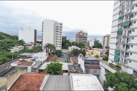 Apartamento à venda com 75m², 3 quartos e 1 vaga Apartamento à venda com 75m², 3 quartos e 1 vagaQuarto 2