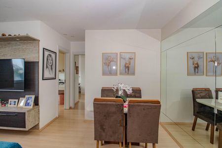 Sala de apartamento à venda com 2 quartos, 47m² em Jardim Itu, Porto Alegre