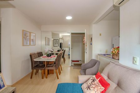 Sala de apartamento à venda com 2 quartos, 47m² em Jardim Itu, Porto Alegre
