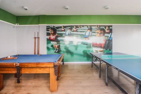 Apartamento à venda com 47m², 2 quartos e 1 vaga Apartamento à venda com 47m², 2 quartos e 1 vagaSalão de jogos