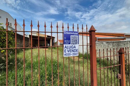 Casa à venda com 132m², 2 quartos e 4 vagasPlaca Instalada 