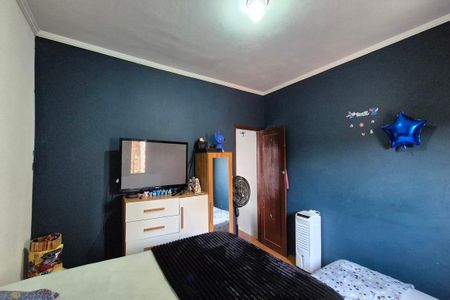 Casa à venda com 132m², 2 quartos e 4 vagasQuarto 2 