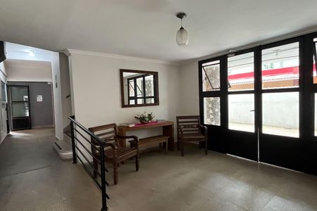 Área comum de kitnet/studio para alugar com 0 quarto, 44m² em Aparecida, Santos