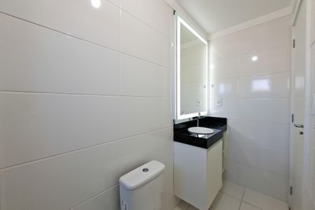 Apartamento para alugar com 90m², 2 quartos e 1 vaga Apartamento para alugar com 90m², 2 quartos e 1 vagaBanheiro da Suíte