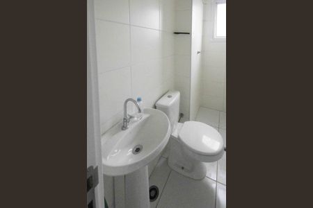 Apartamento para alugar com 41m², 2 quartos e sem vagaBanheiro