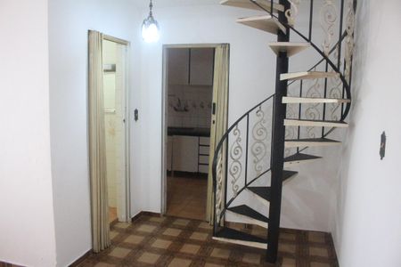 Sala de casa à venda com 2 quartos, 210m² em Osvaldo Cruz, São Caetano do Sul