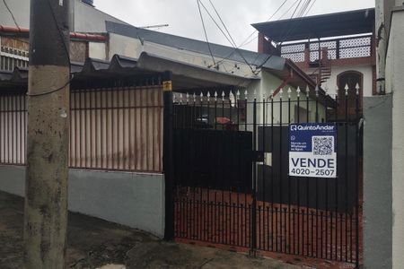 Casa à venda com 210m², 2 quartos e 3 vagasPlaquinha