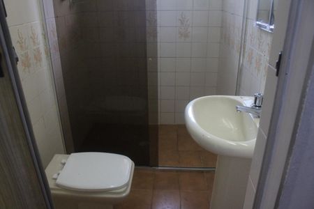 Casa à venda com 210m², 2 quartos e 3 vagasBanheiro 2