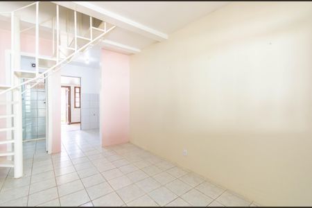 Casa de condomínio à venda com 60m², 2 quartos e 1 vaga