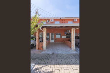 Casa de condomínio à venda com 60m², 2 quartos e 1 vaga