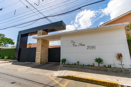 Casa de condomínio à venda com 60m², 2 quartos e 1 vaga