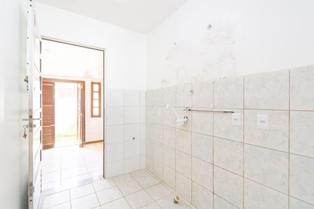 Casa de condomínio à venda com 60m², 2 quartos e 1 vaga