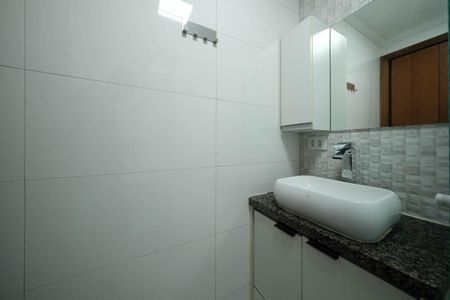Apartamento para alugar com 49m², 2 quartos e 1 vagaBanheiro