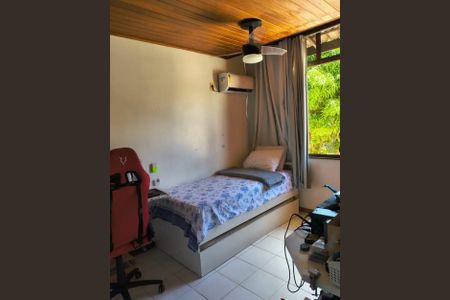 Quarto de casa de condomínio para alugar com 3 quartos, 90m² em Itapuã, Salvador
