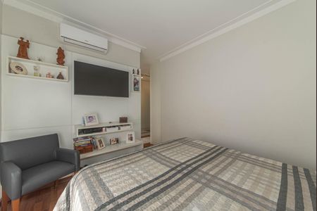 Apartamento à venda com 161m², 4 quartos e 3 vagas Apartamento à venda com 161m², 4 quartos e 3 vagasSuite 2