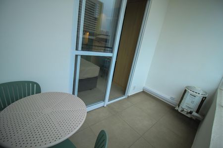 Studio para alugar com 25m², 1 quarto e sem vaga Studio para alugar com 25m², 1 quarto e sem vagaVaranda do Studio