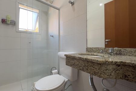 Casa à venda com 148m², 3 quartos e 3 vagas Casa à venda com 148m², 3 quartos e 3 vagasBanheiro 1