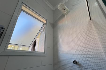 Casa à venda com 148m², 3 quartos e 3 vagas Casa à venda com 148m², 3 quartos e 3 vagasBanheiro 1