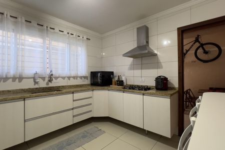 Casa à venda com 148m², 3 quartos e 3 vagas Casa à venda com 148m², 3 quartos e 3 vagasCozinha