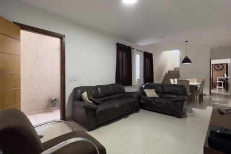 Sala de casa à venda com 3 quartos, 148m² em Jardim Santa Mena, Guarulhos