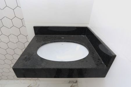 Casa para alugar com 88m², 2 quartos e 2 vagasBanheiro da Suíte 1  