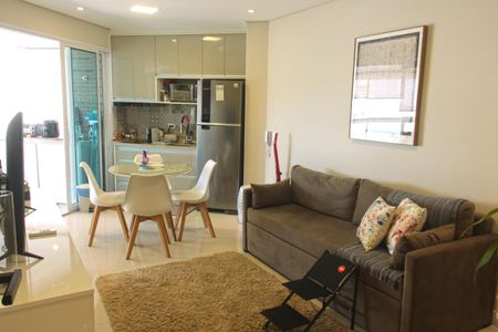 Sala de apartamento para alugar com 1 quarto, 45m² em Gonzaga, Santos
