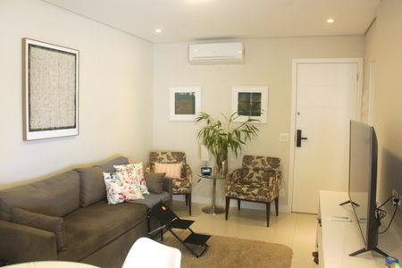 Sala de apartamento para alugar com 1 quarto, 45m² em Gonzaga, Santos