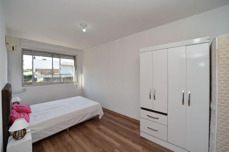 Quarto de apartamento para alugar com 1 quarto, 43m² em Jardim Sabará, Porto Alegre
