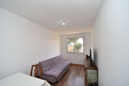 Sala de apartamento para alugar com 1 quarto, 43m² em Jardim Sabará, Porto Alegre