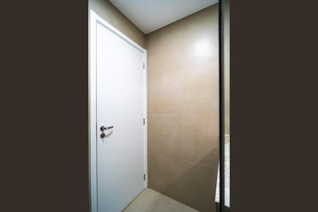 Apartamento para alugar com 67m², 2 quartos e 2 vagas Apartamento para alugar com 67m², 2 quartos e 2 vagasBanheiro