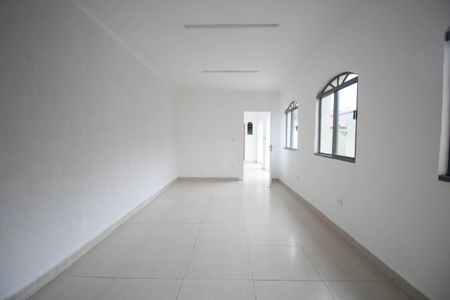 Casa para alugar com 365m², 5 quartos e 4 vagas Casa para alugar com 365m², 5 quartos e 4 vagasSalão de Festas