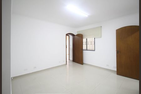 Casa para alugar com 365m², 5 quartos e 4 vagas Casa para alugar com 365m², 5 quartos e 4 vagasSala 2