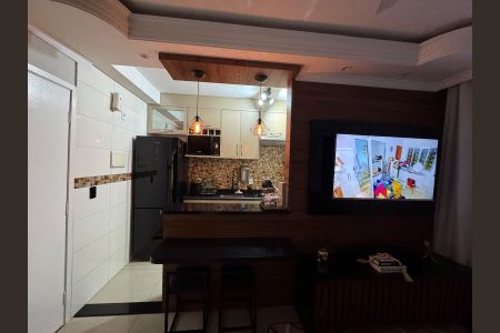 Sala de apartamento à venda com 2 quartos, 42m² em Canhema, Diadema